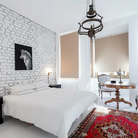 Maison St. Nian - İstanbul