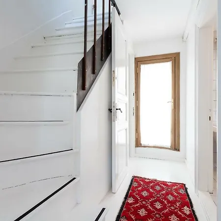 Maison St. Nian -