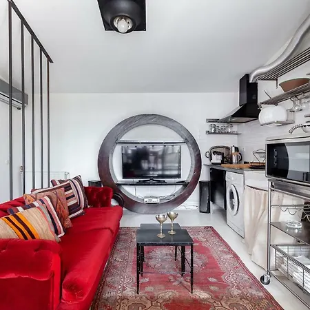 Maison St. Nian - İstanbul